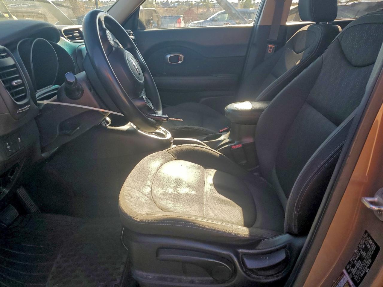2015 KIA SOUL photo 7