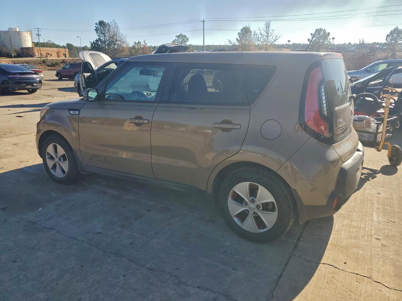 2015 KIA SOUL photo 2