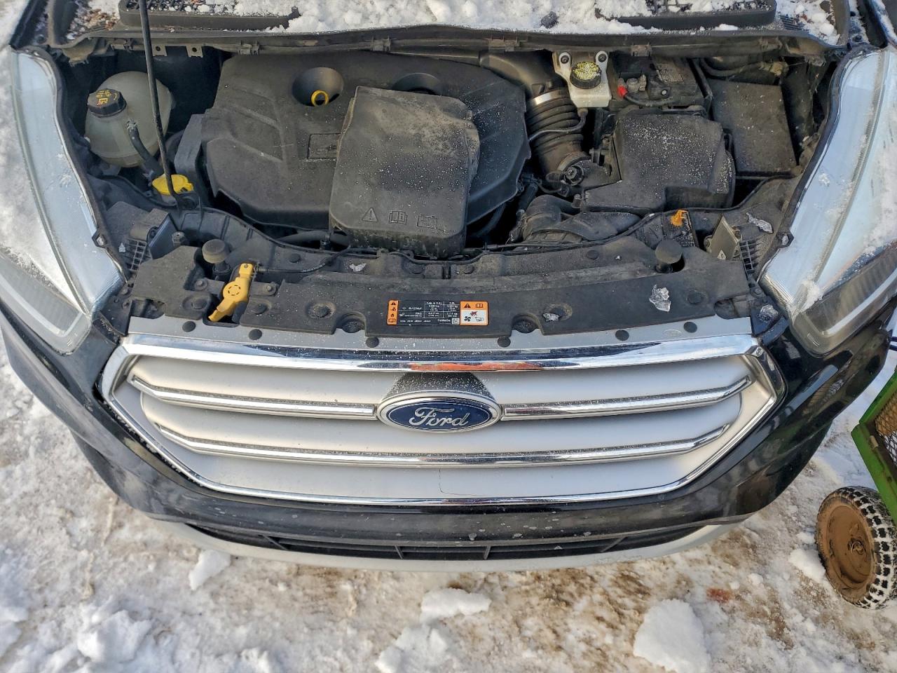 2017 FORD ESCAPE SE photo 12