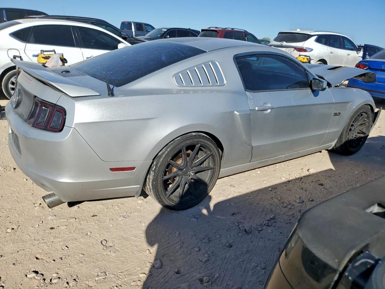 2013 FORD MUSTANG GT photo 3