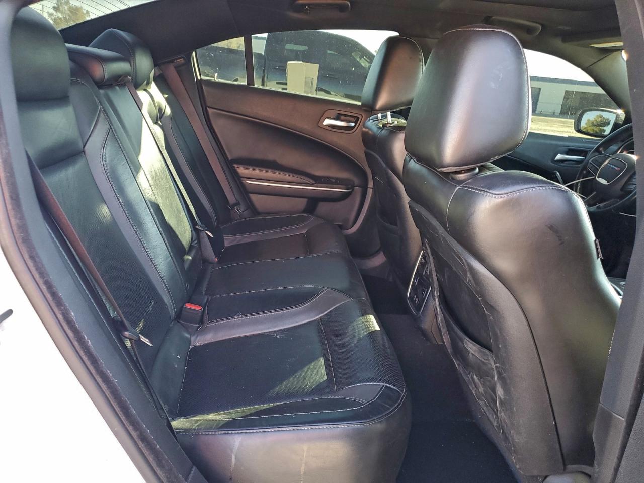 2020 DODGE CHARGER SXT photo 10
