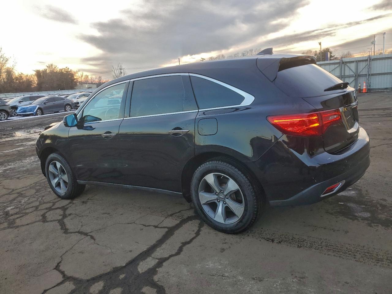 2016 ACURA MDX photo 2