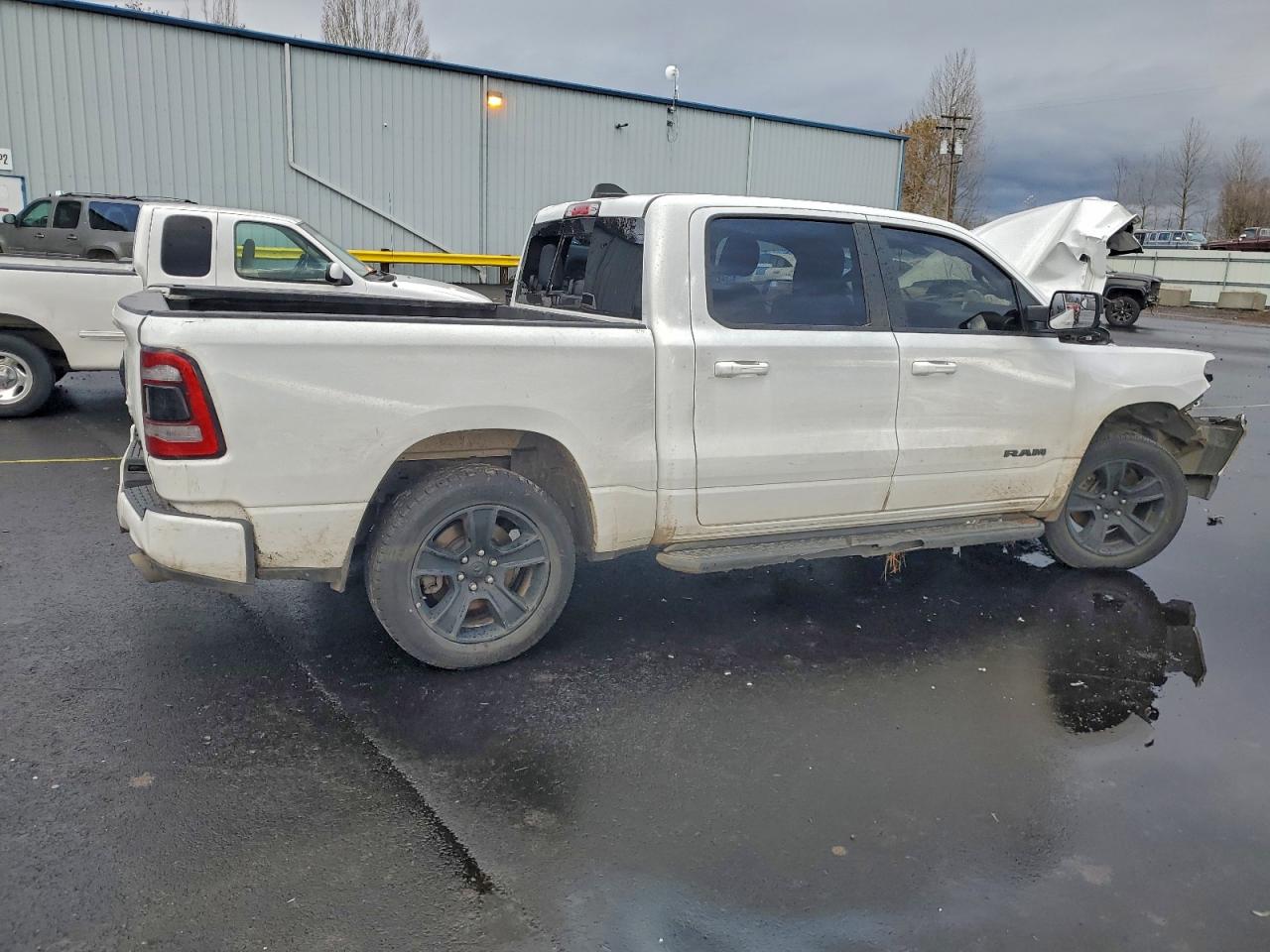 2021 RAM 1500 BIG HORN/LONE STAR photo 3