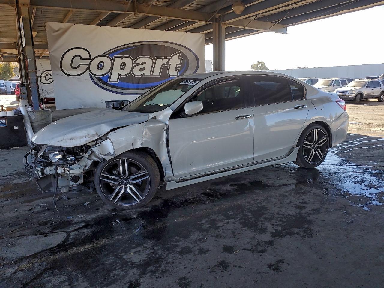 2017 HONDA ACCORD
