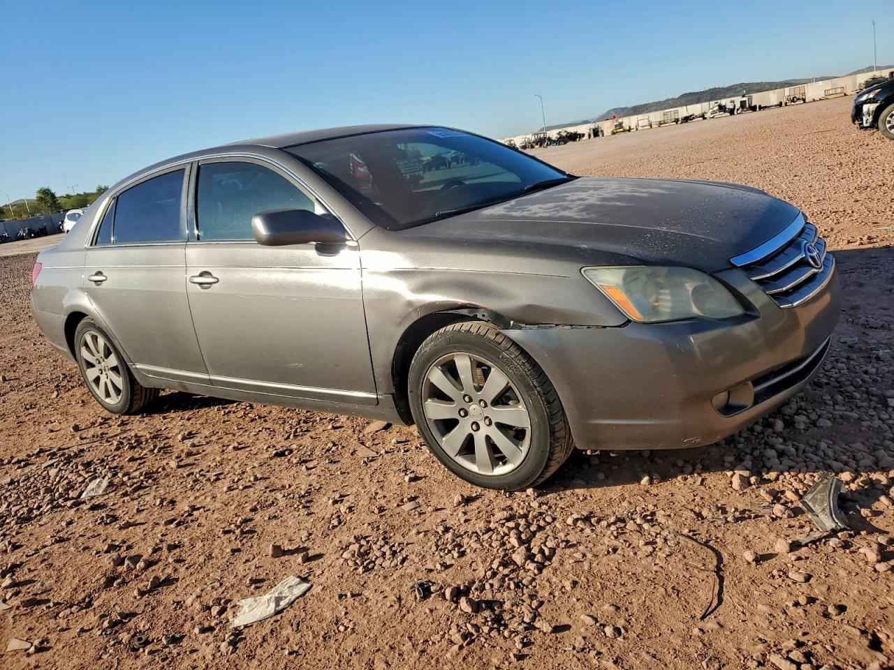 2006 TOYOTA AVALON XL photo 4
