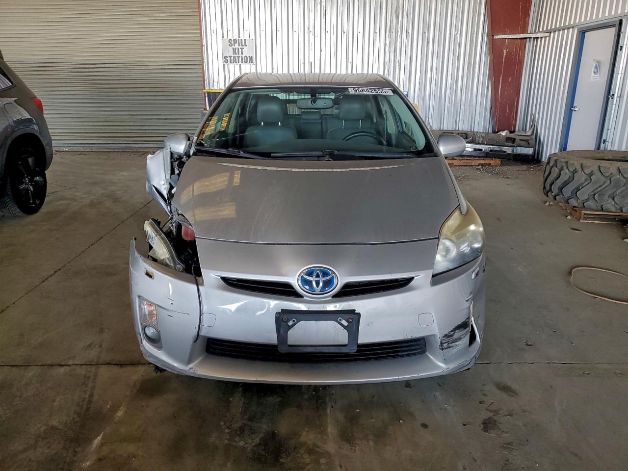 2010 TOYOTA PRIUS photo 5
