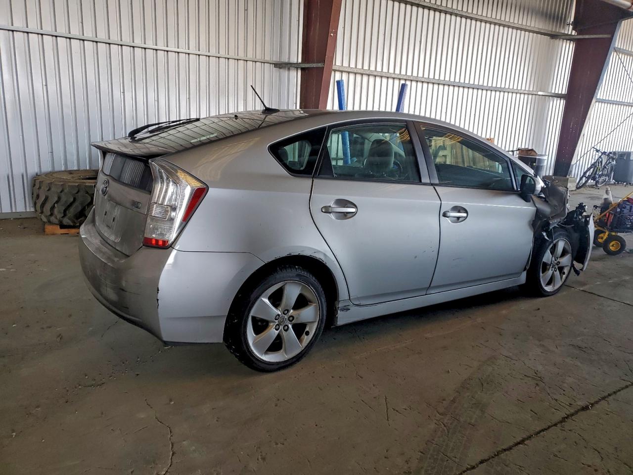 2010 TOYOTA PRIUS photo 3