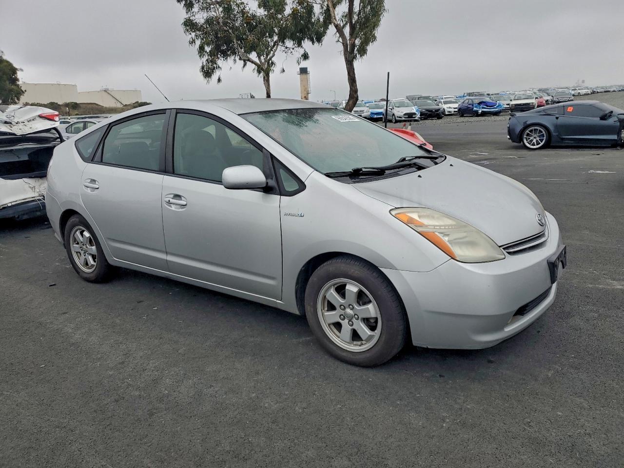 2007 TOYOTA PRIUS photo 4