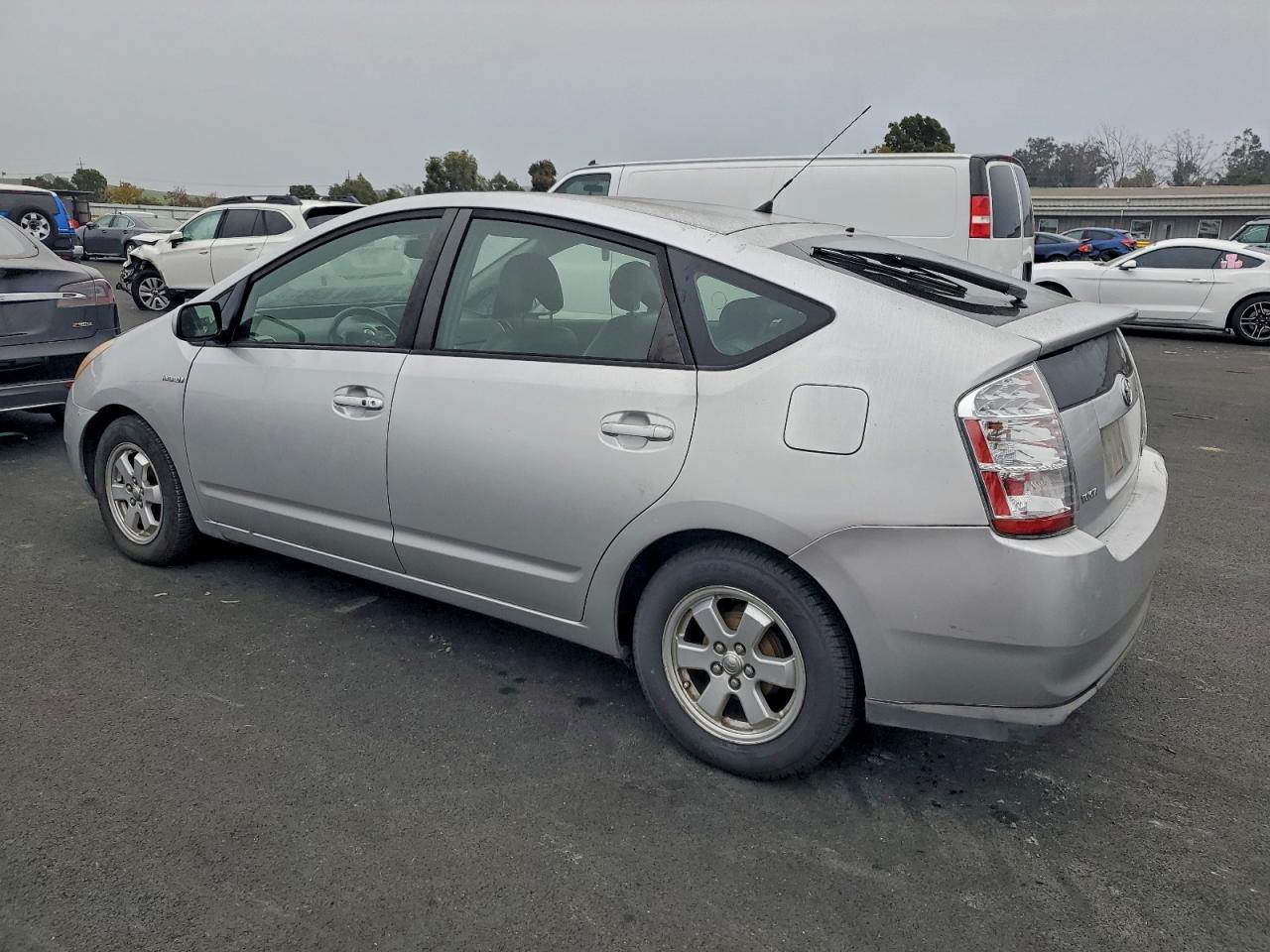 2007 TOYOTA PRIUS photo 2