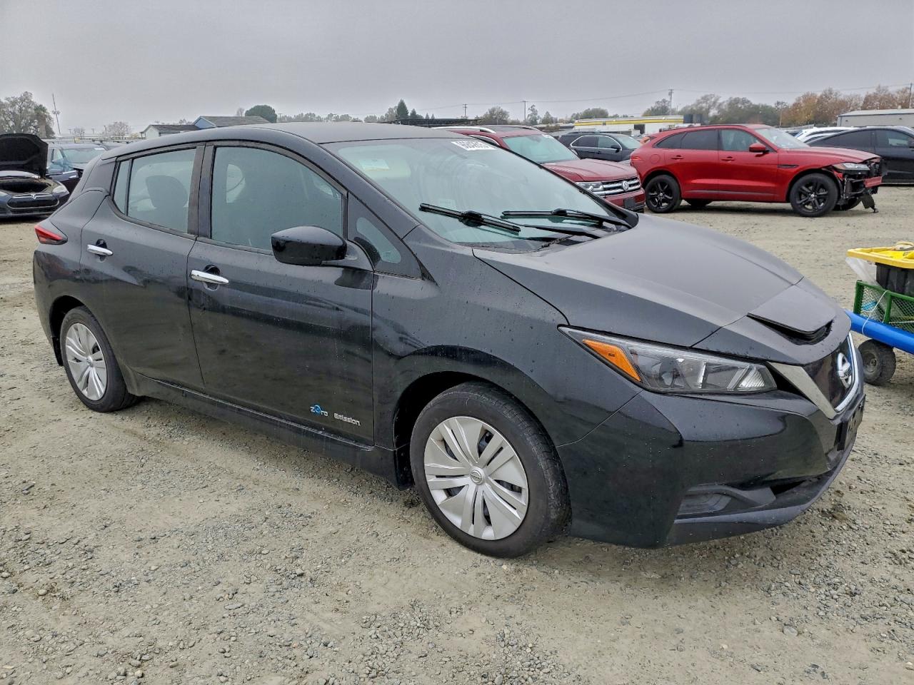 2019 NISSAN LEAF S photo 4