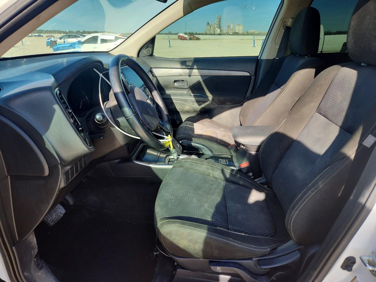 2017 MITSUBISHI OUTLANDER SE photo 7