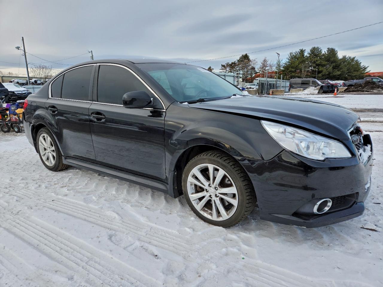 2013 SUBARU LEGACY 3.6R LIMITED photo 4