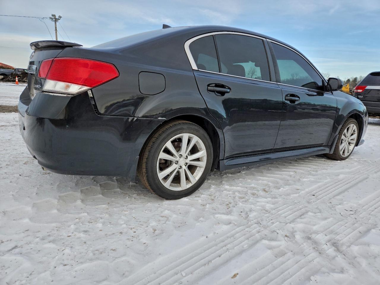 2013 SUBARU LEGACY 3.6R LIMITED photo 3