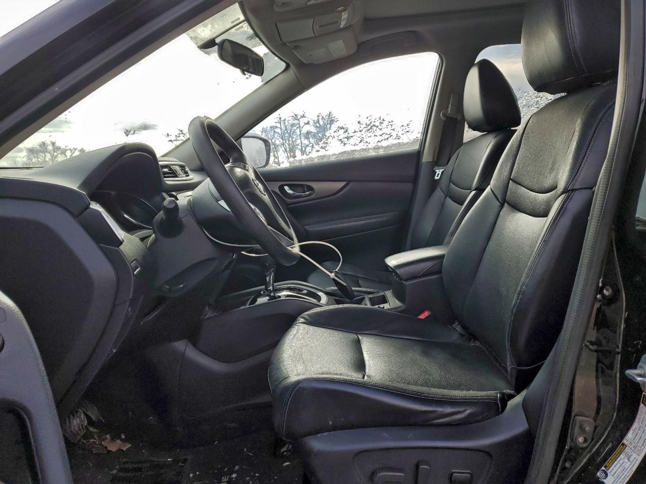 2014 NISSAN ROGUE S photo 7
