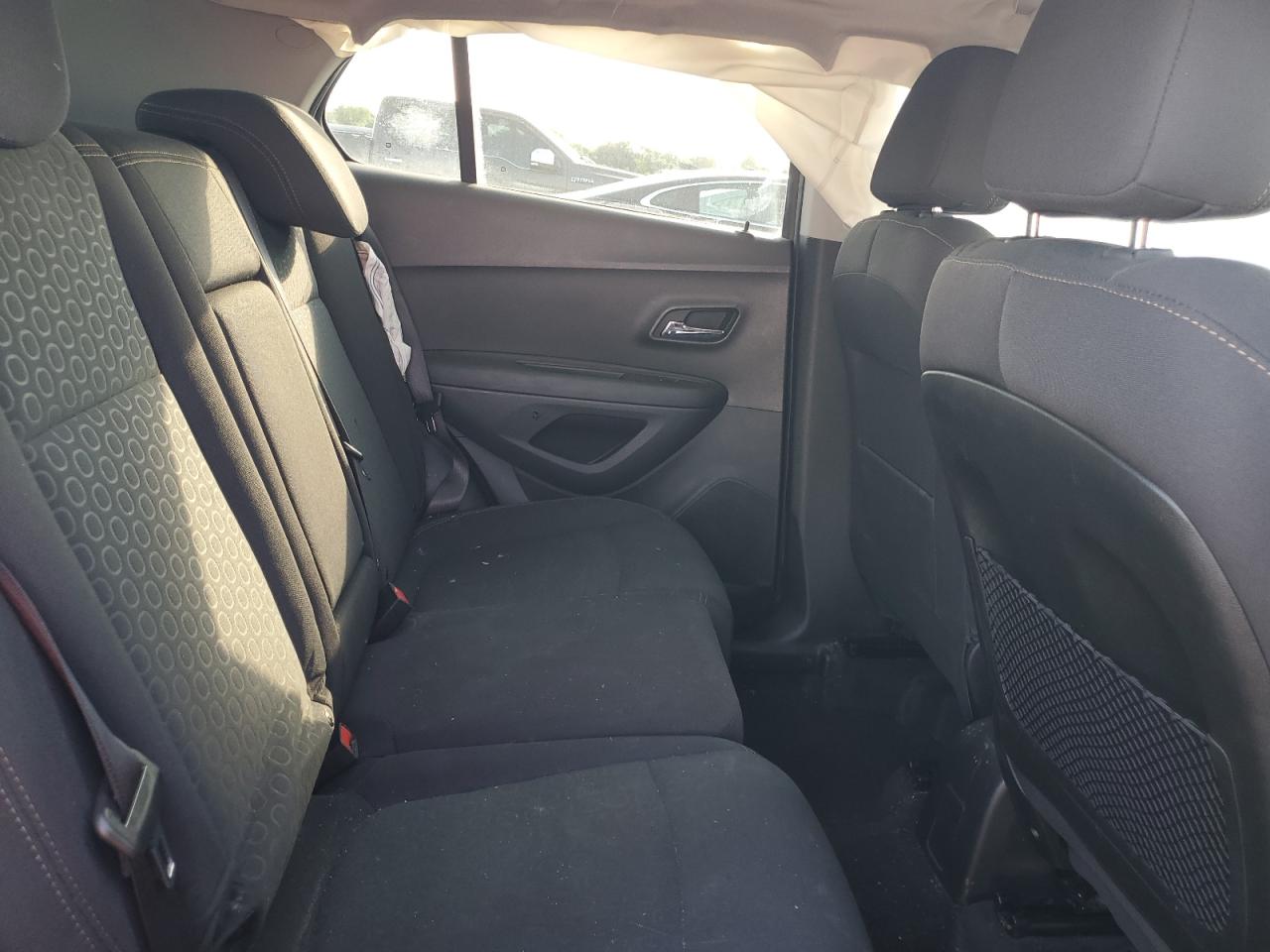 2020 CHEVROLET TRAX LS photo 10
