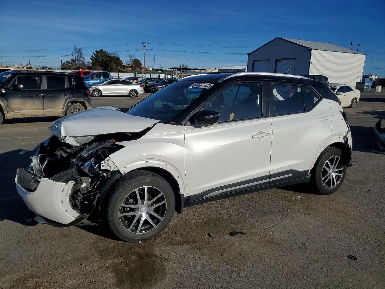 2020 NISSAN KICKS