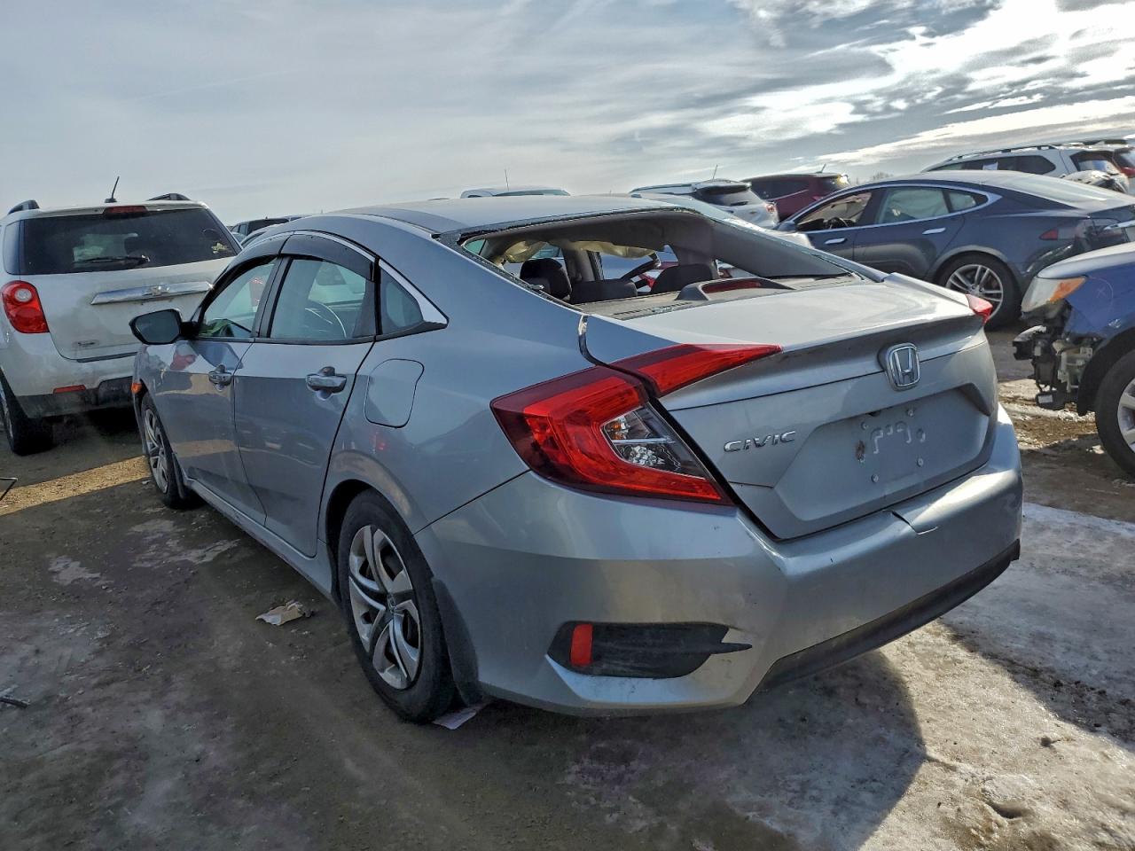 2016 HONDA CIVIC LX photo 2