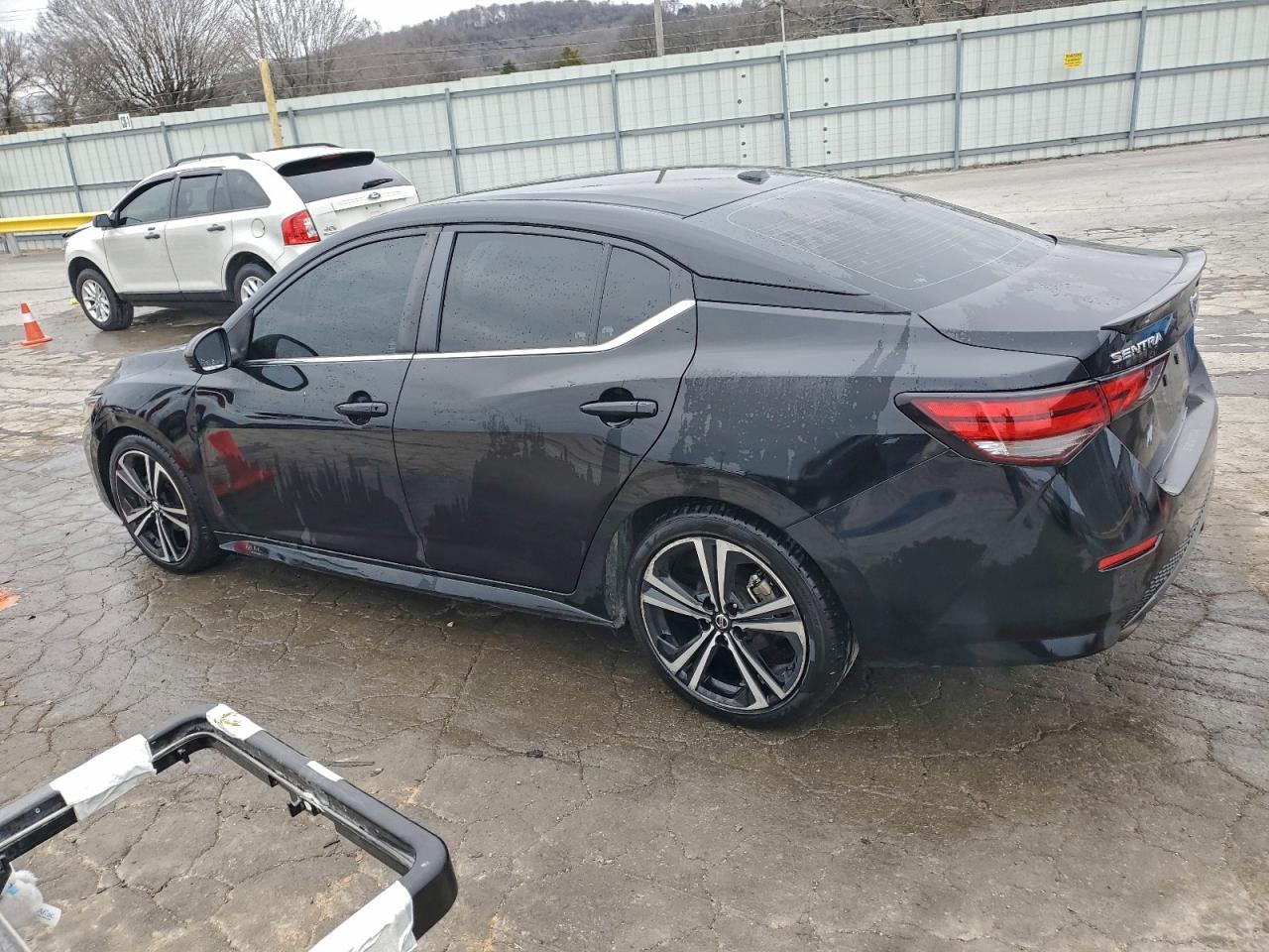2022 NISSAN SENTRA SR photo 2