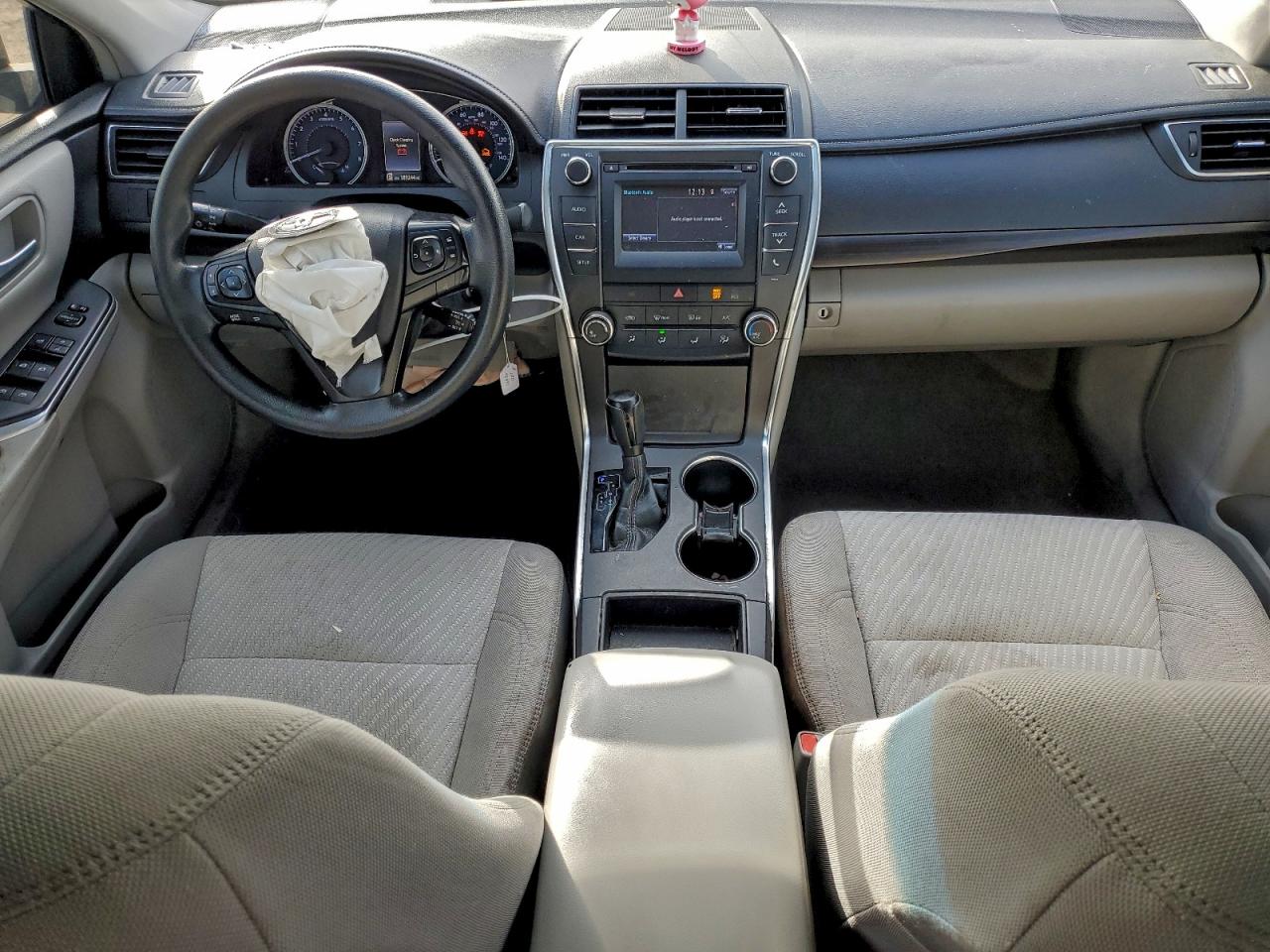 2017 TOYOTA CAMRY LE photo 8