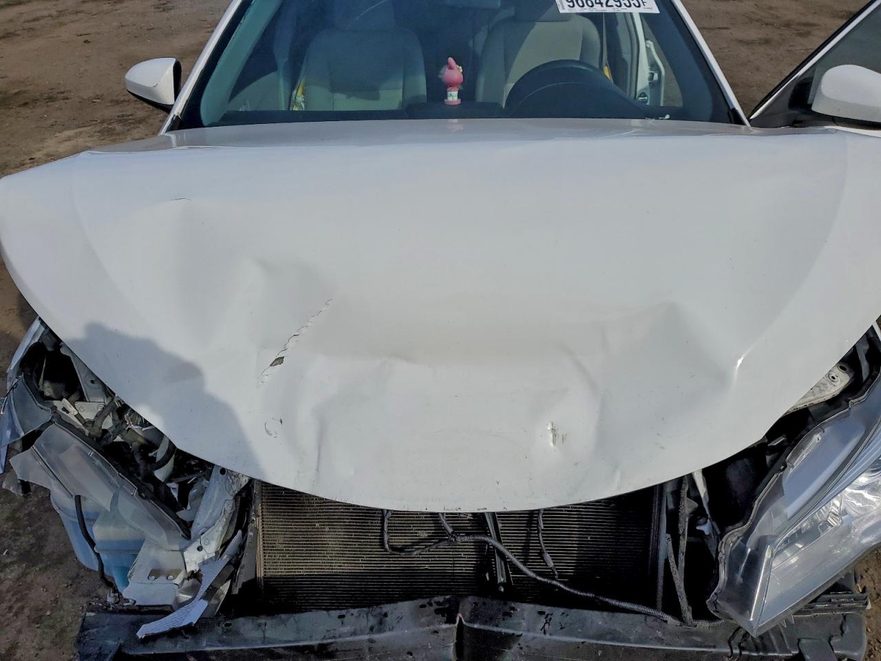 2017 TOYOTA CAMRY LE photo 11