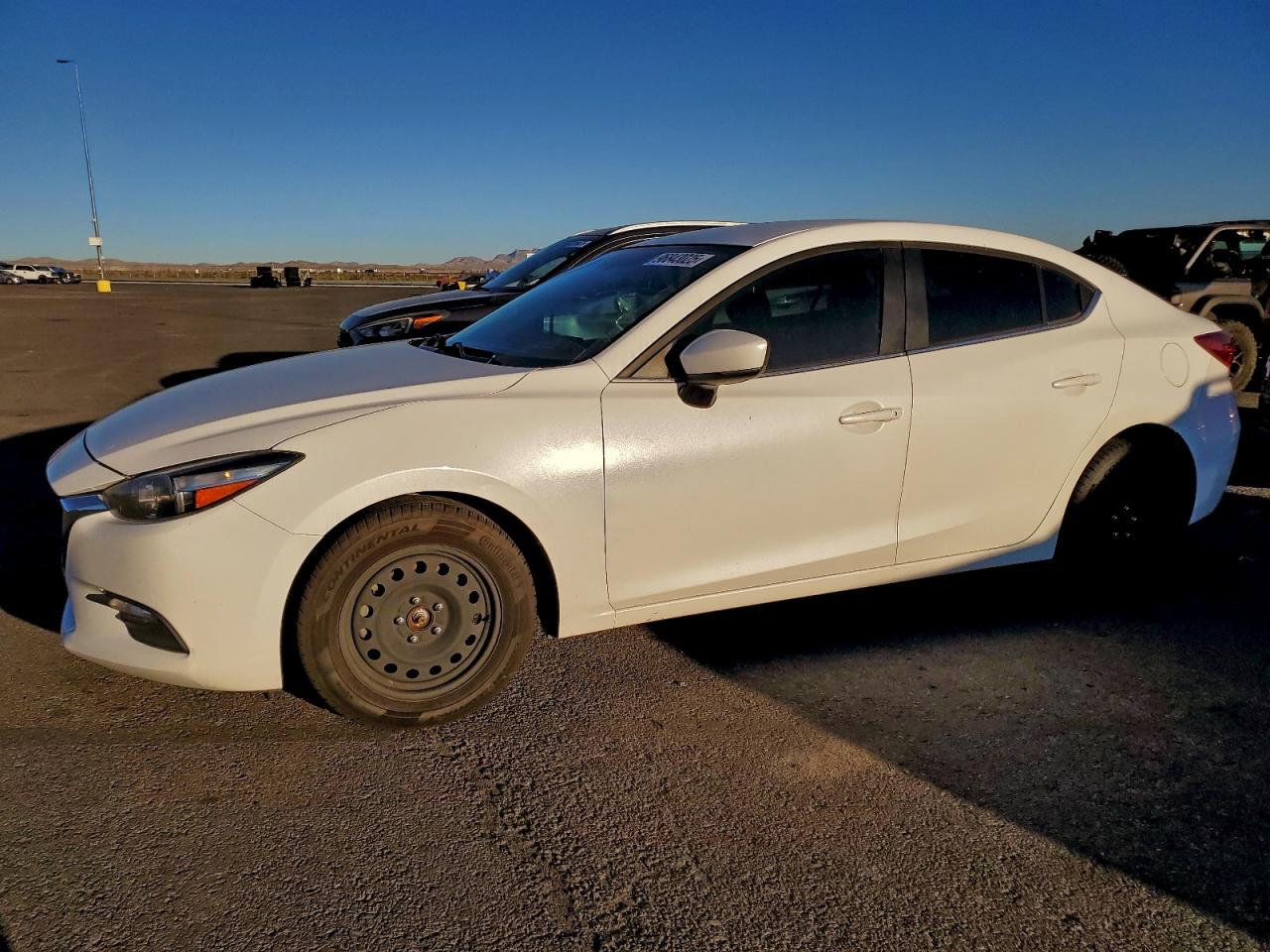 2017 MAZDA 3