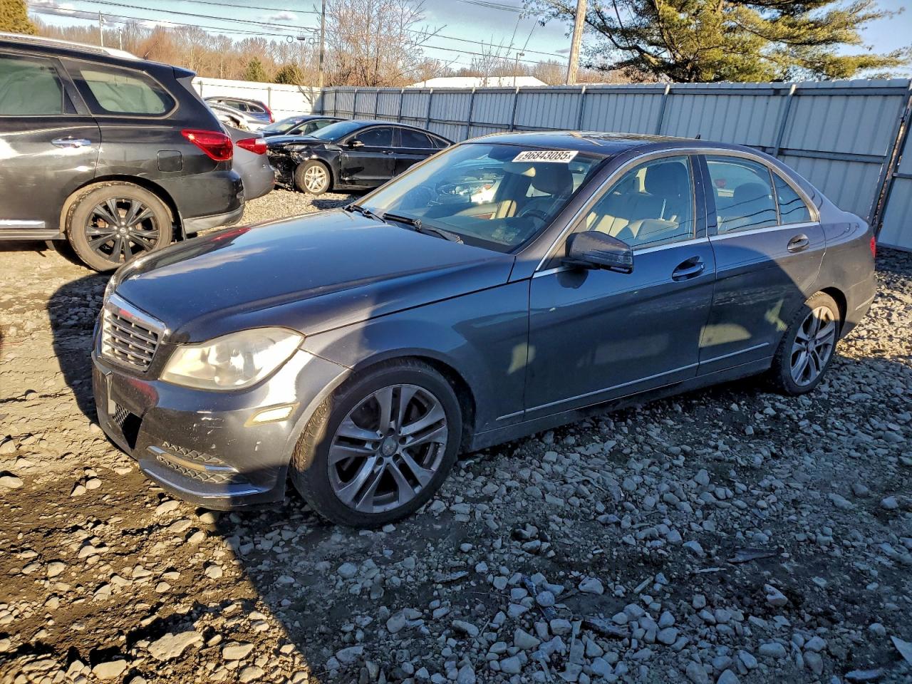 2013 MERCEDES-BENZ C