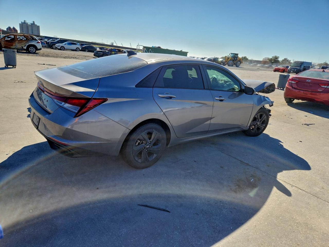 2022 HYUNDAI ELANTRA SEL photo 3