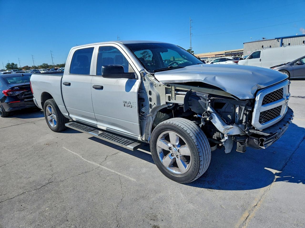 2018 RAM 1500 ST photo 4