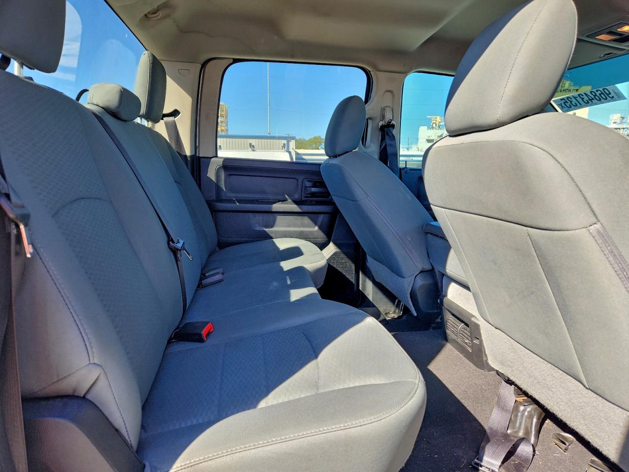 2018 RAM 1500 ST photo 10