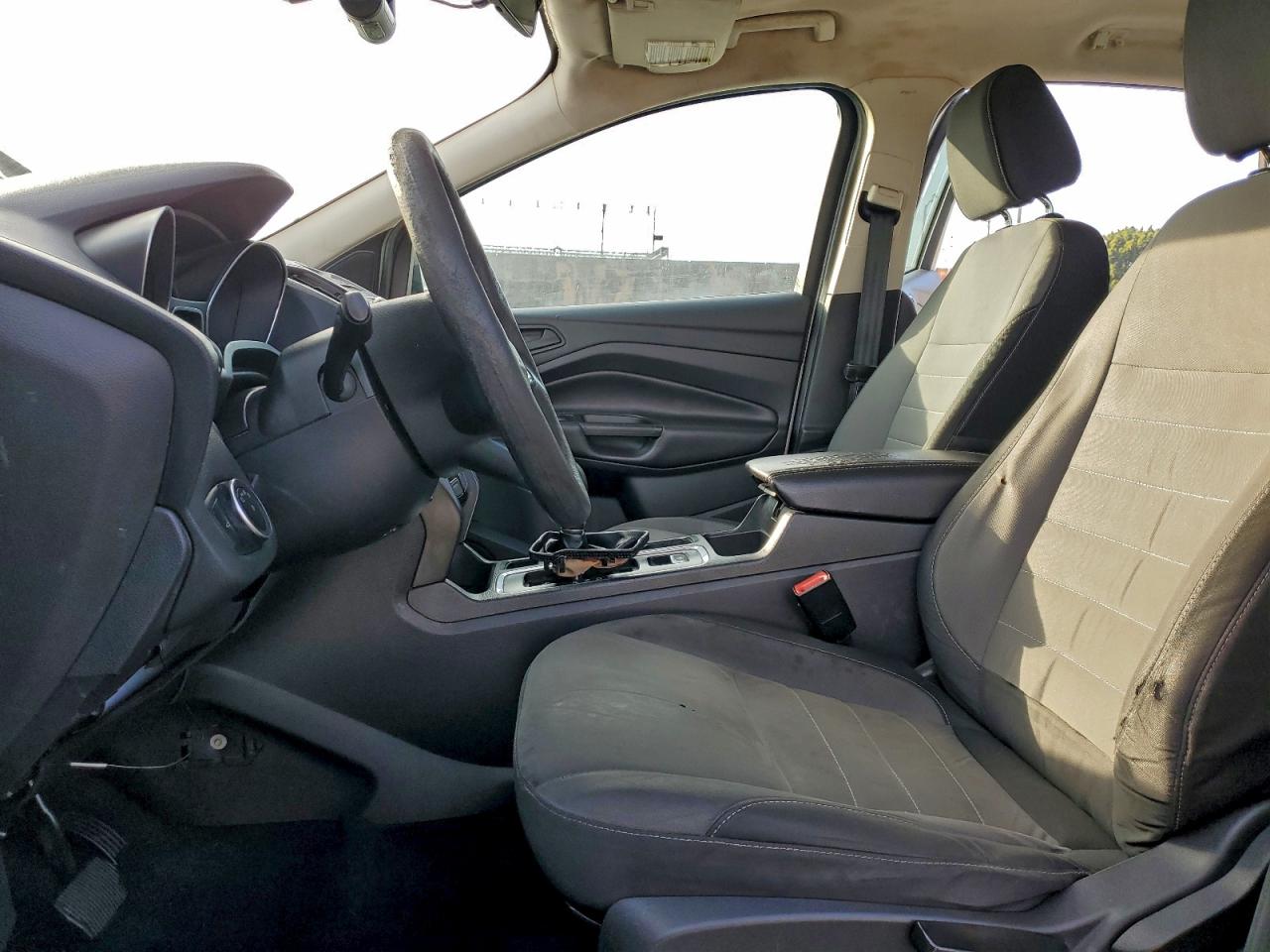 2017 FORD ESCAPE S photo 7