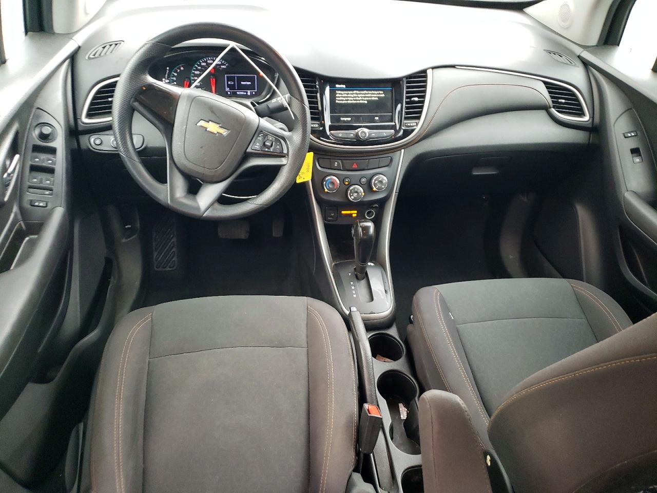 2019 CHEVROLET TRAX LS photo 8