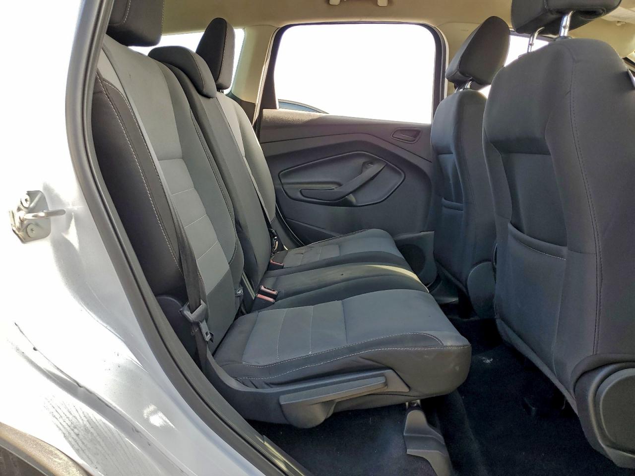 2017 FORD ESCAPE S photo 10
