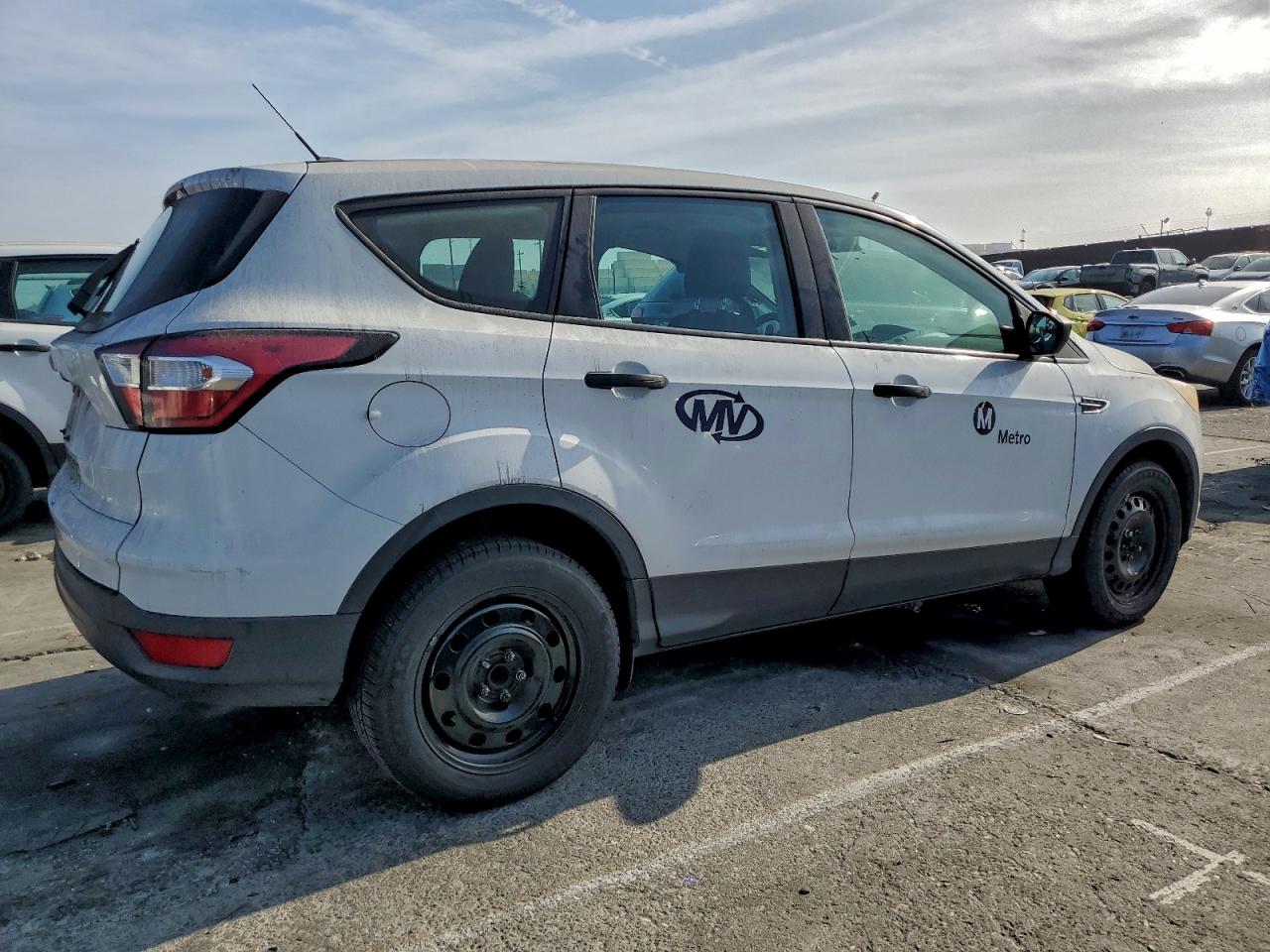 2017 FORD ESCAPE S photo 3