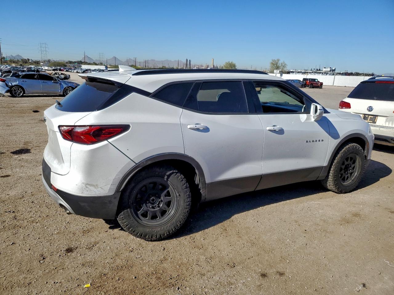 2020 CHEVROLET BLAZER 1LT photo 3
