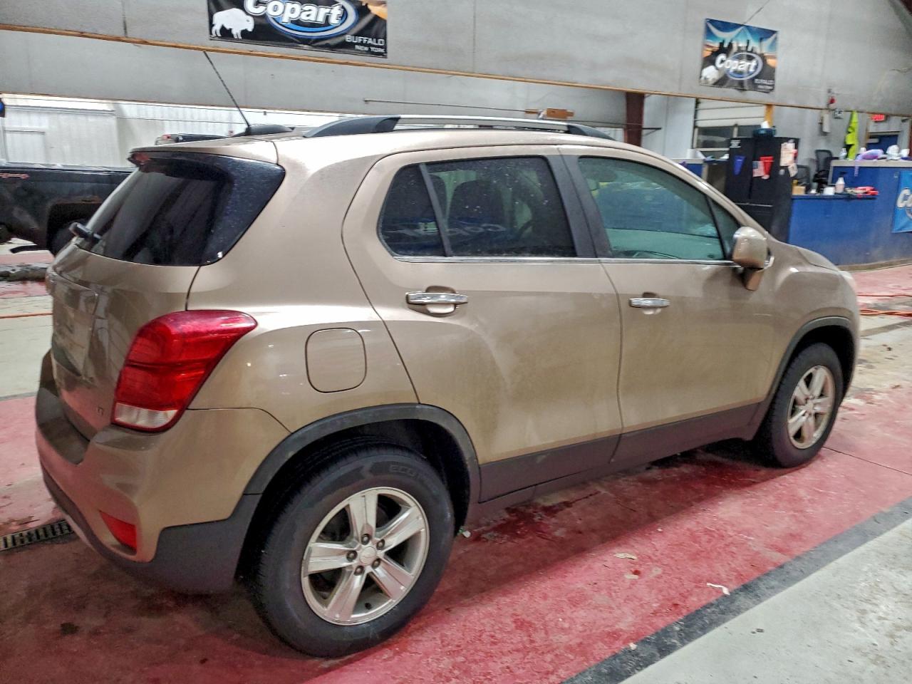 2018 CHEVROLET TRAX 1LT photo 3
