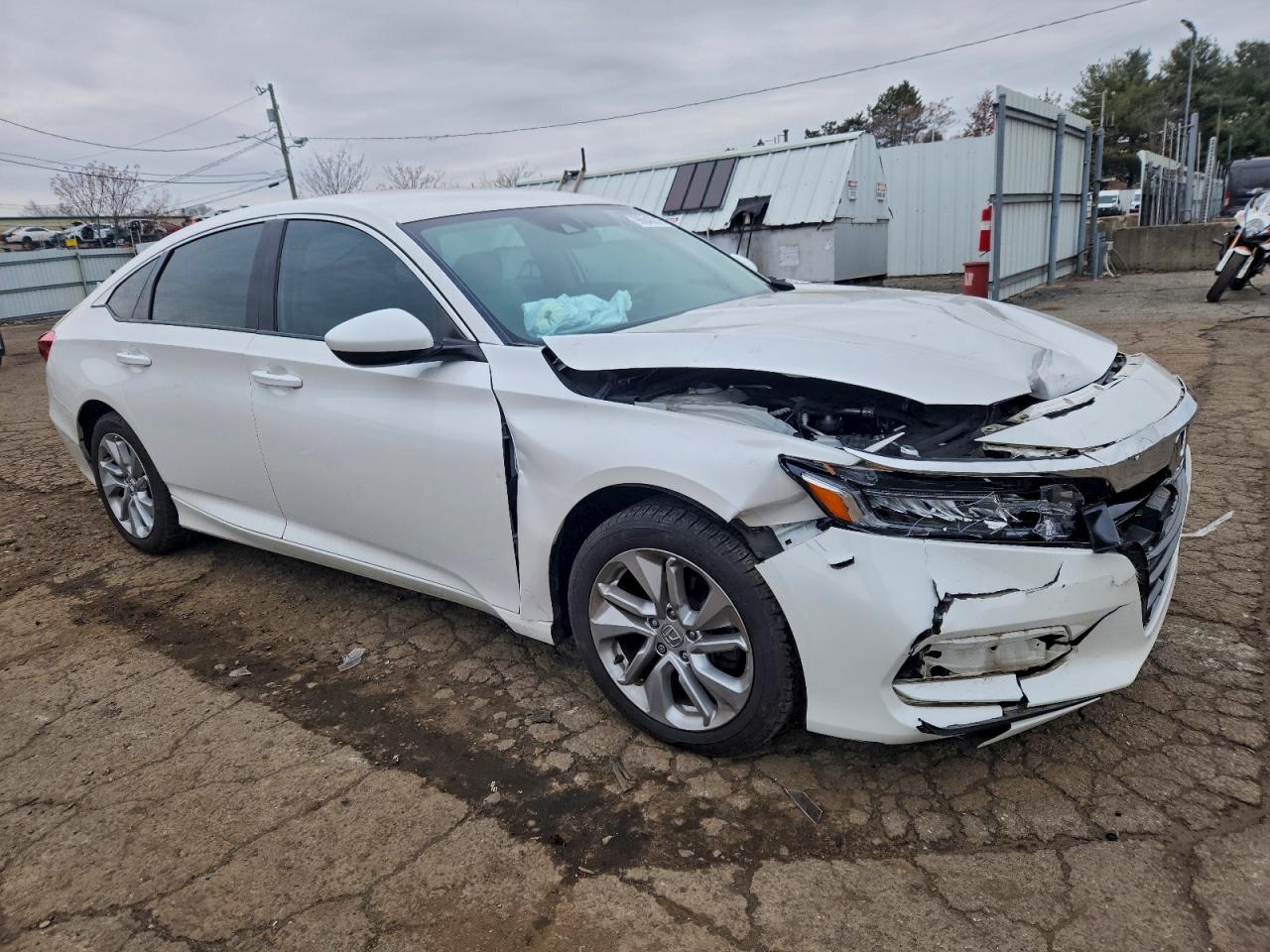 2020 HONDA ACCORD LX photo 4