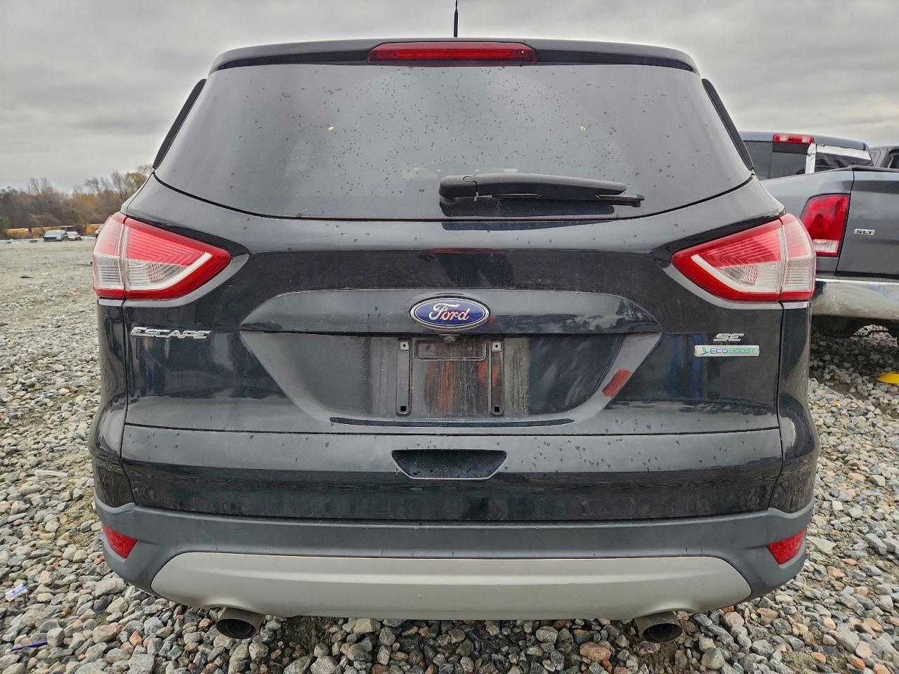2016 FORD ESCAPE SE photo 6