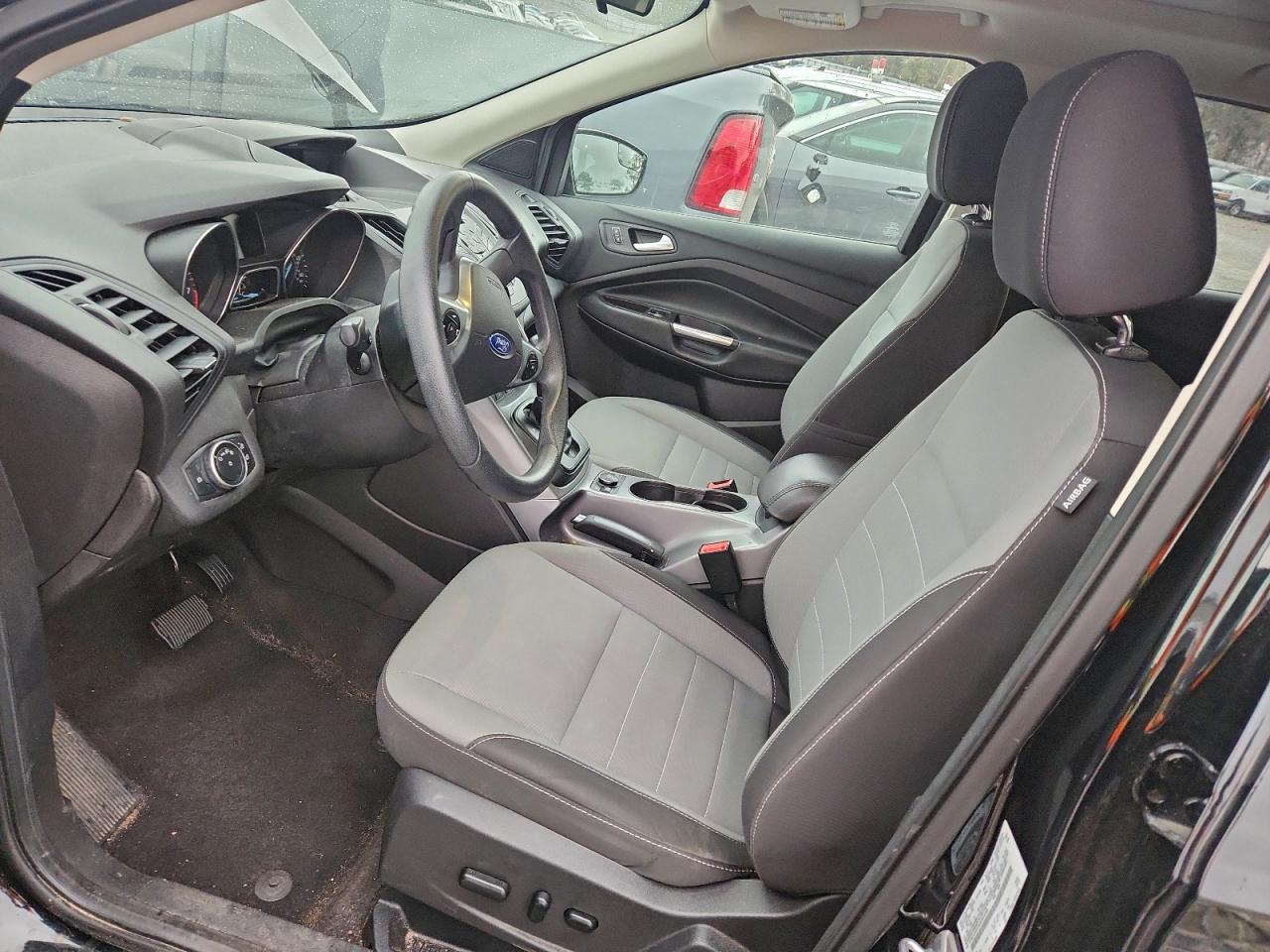 2016 FORD ESCAPE SE photo 7