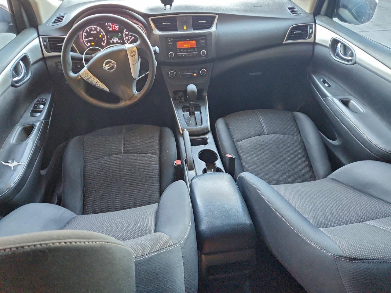 2017 NISSAN SENTRA S photo 8