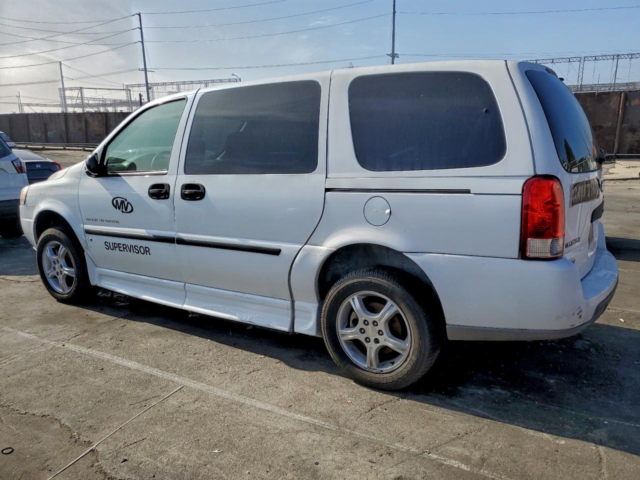 2008 CHEVROLET UPLANDER INCOMPLETE photo 2