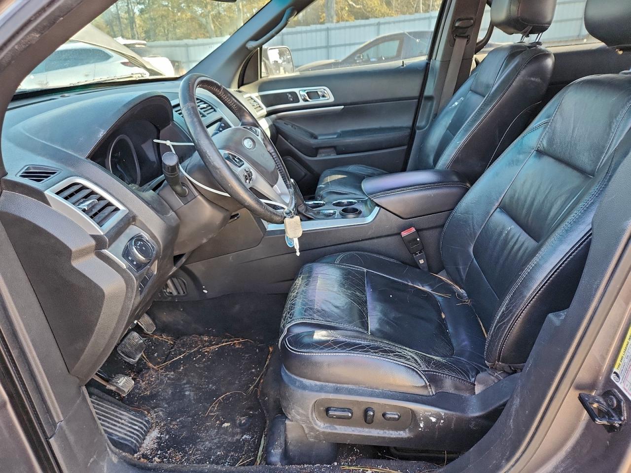 2013 FORD EXPLORER XLT photo 7