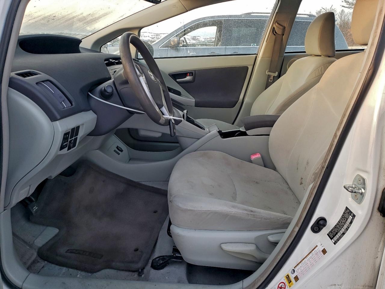 2010 TOYOTA PRIUS photo 7