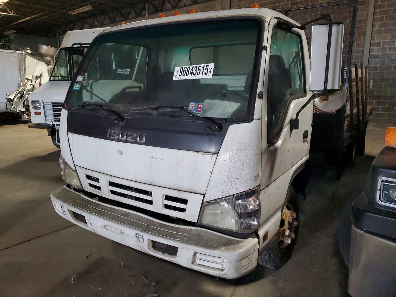 2007 ISUZU NPR