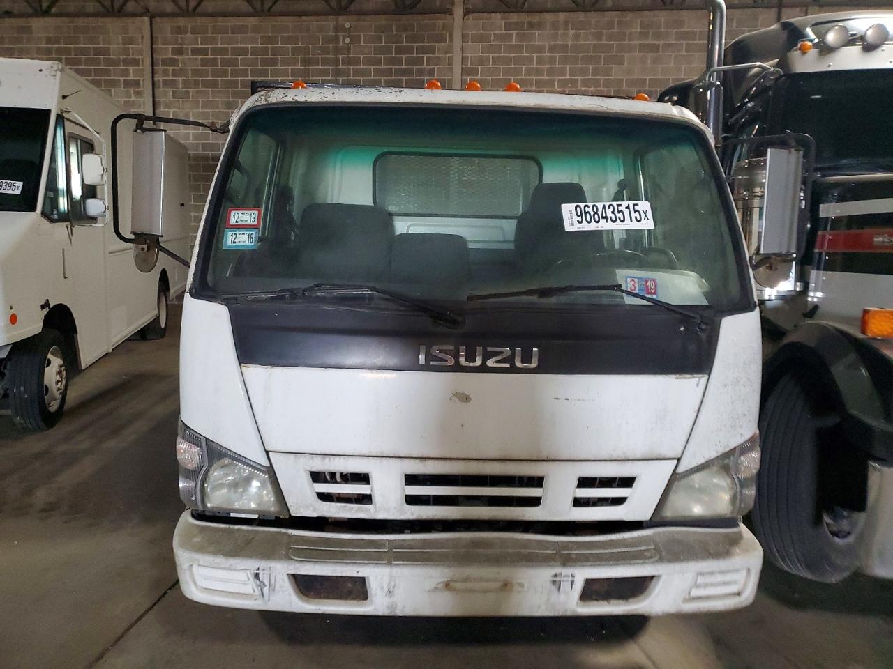 2007 ISUZU NPR photo 5
