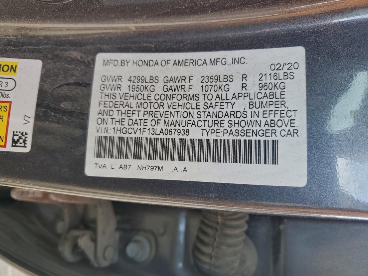 2020 HONDA ACCORD LX photo 13