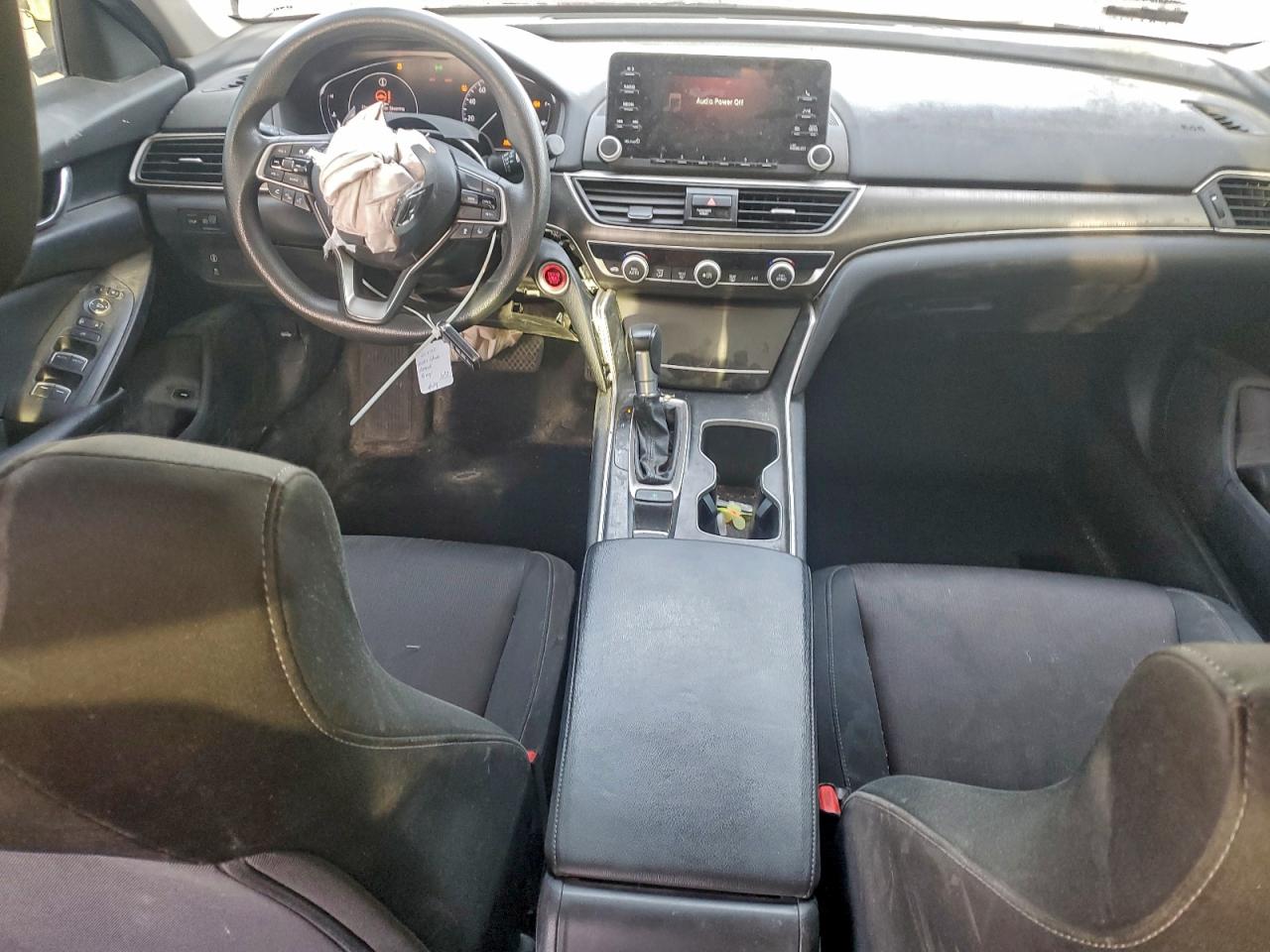 2020 HONDA ACCORD LX photo 8
