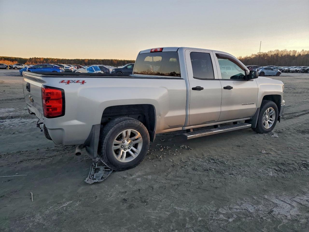 2014 CHEVROLET SILVERADO K1500 LT photo 3