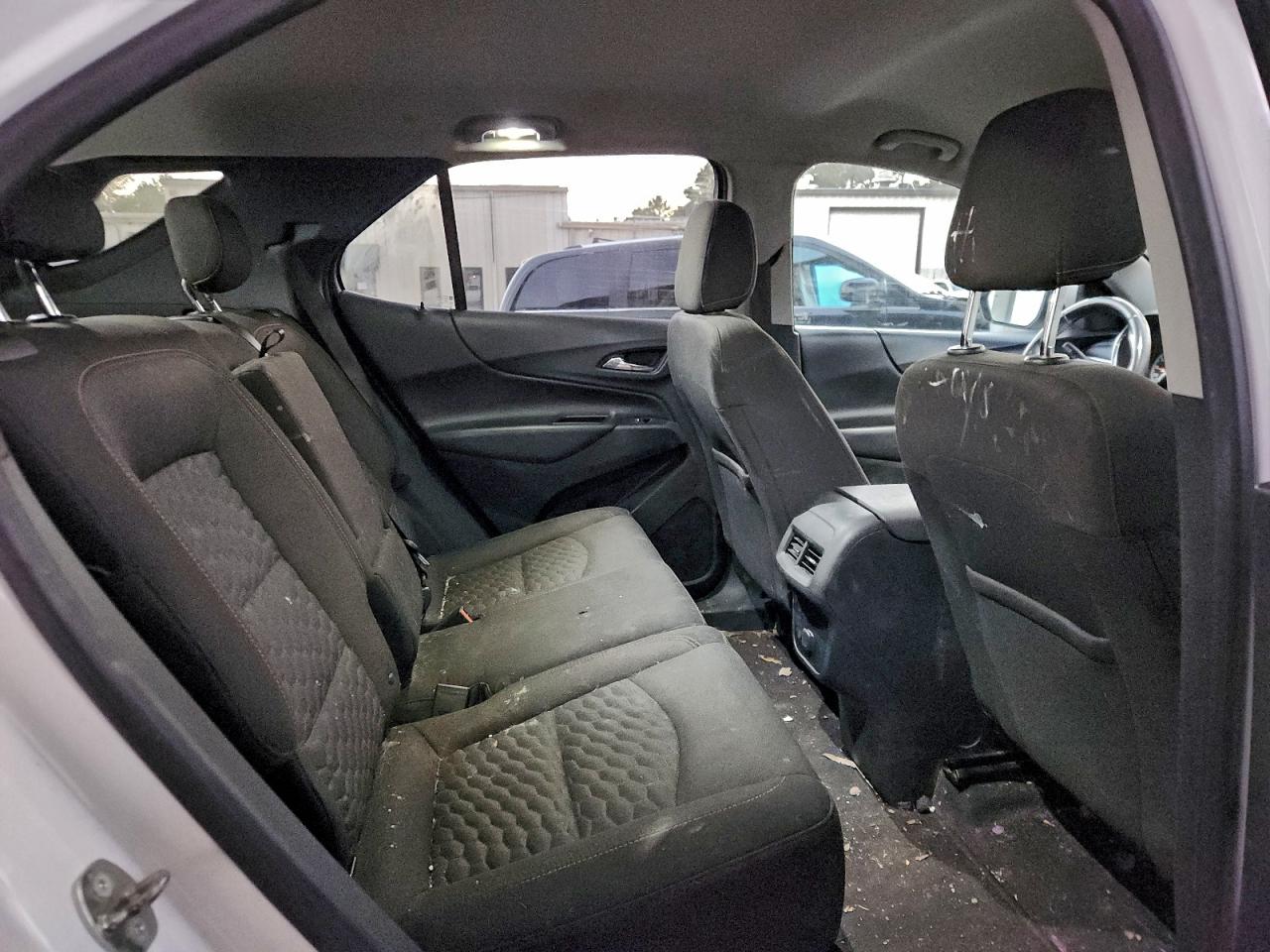 2018 CHEVROLET EQUINOX LT photo 11