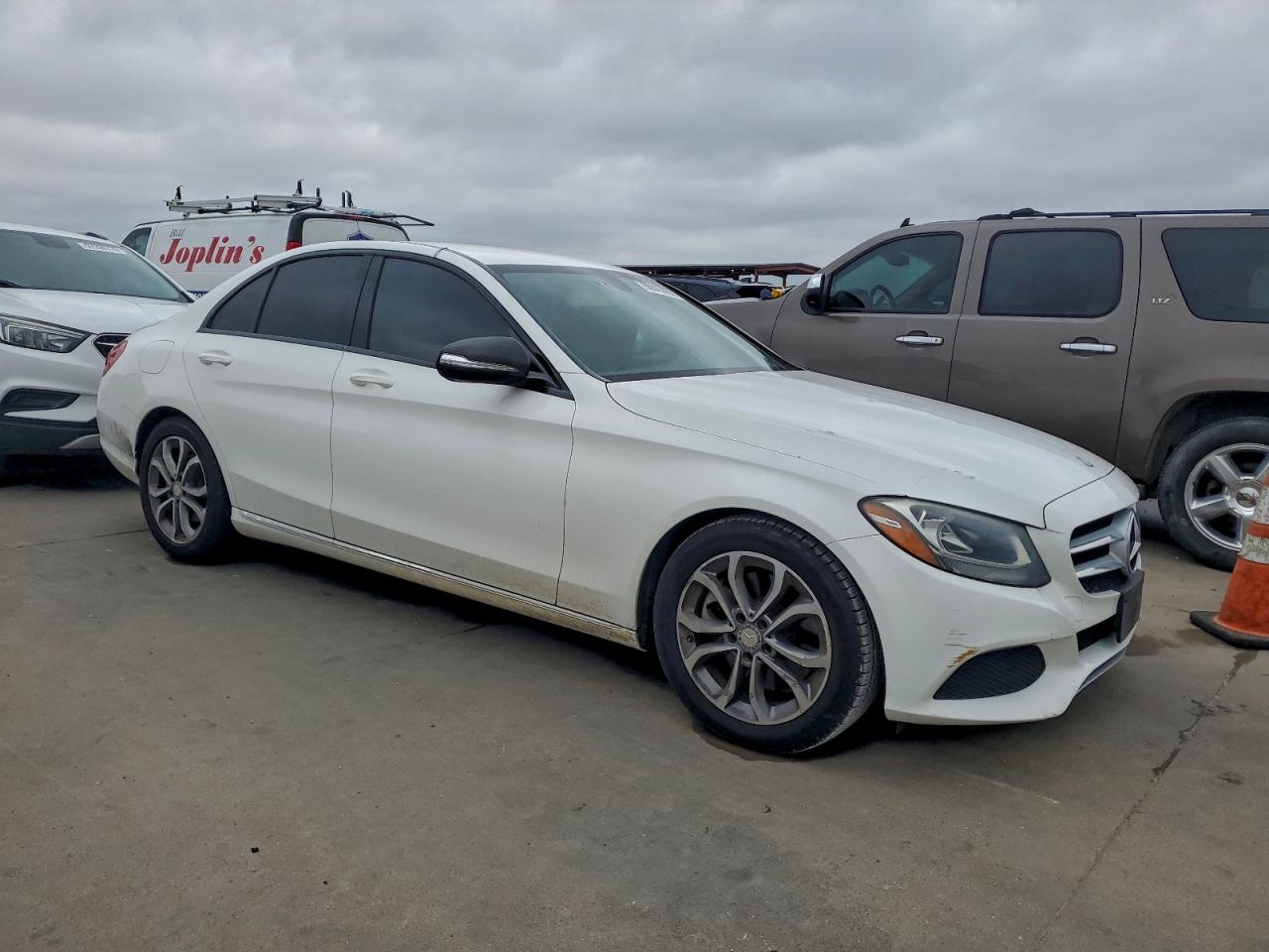 2015 MERCEDES-BENZ C 300 photo 4