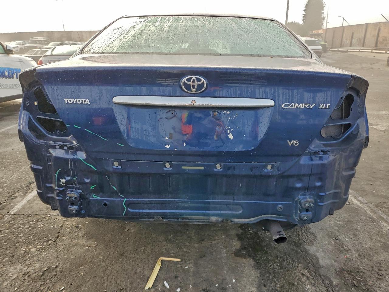 2006 TOYOTA CAMRY LE photo 6